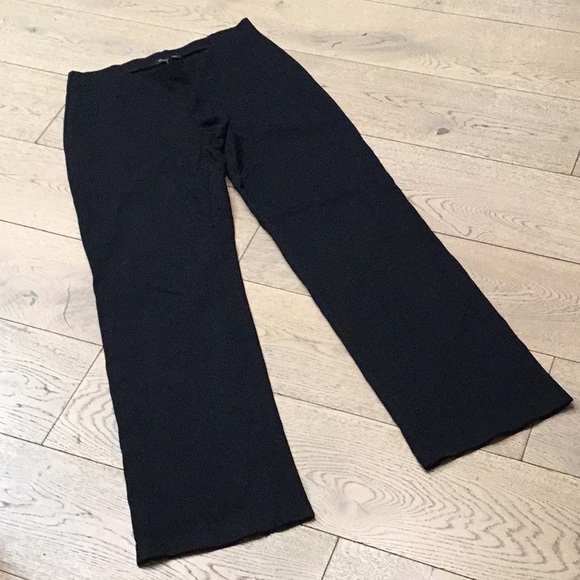 Woman’s Eileen Fisher black pull on stretch pants. Small. Barely worn! - Picture 1 of 4